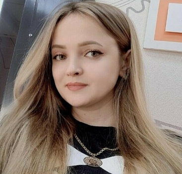 Карина Батухтина