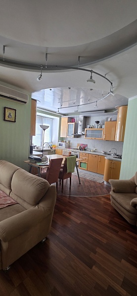 3-к квартира, 102 кв.м.