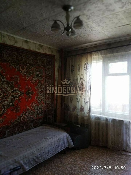 kupit-komnata-81-kv-m-9-y-mikrorayon-ulitsa-stroiteley-dom-42-v-joshkar-ole