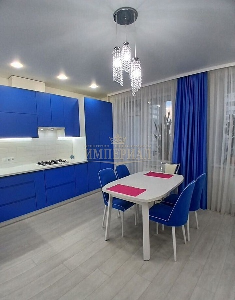 2-к квартира, 80 кв.м.