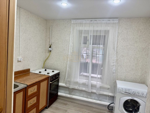 2-к квартира, 32 кв.м.