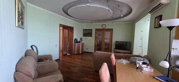 Купить трехкомнатную квартиру 102.9 м² в Йошкар-Оле на 5/5 этаже за 13900000 ₽