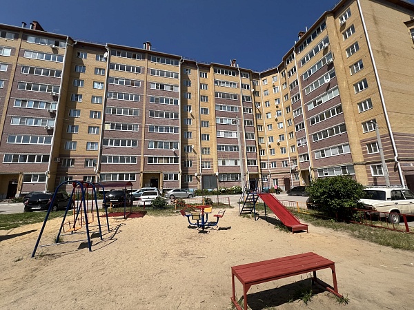 2-к квартира, 60 кв.м.