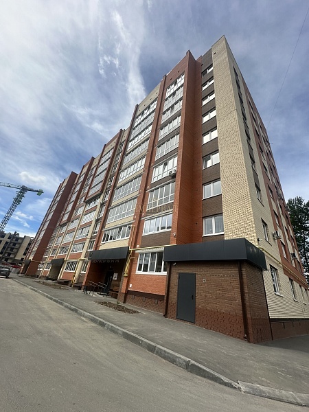 2-к квартира, 76 кв.м.
