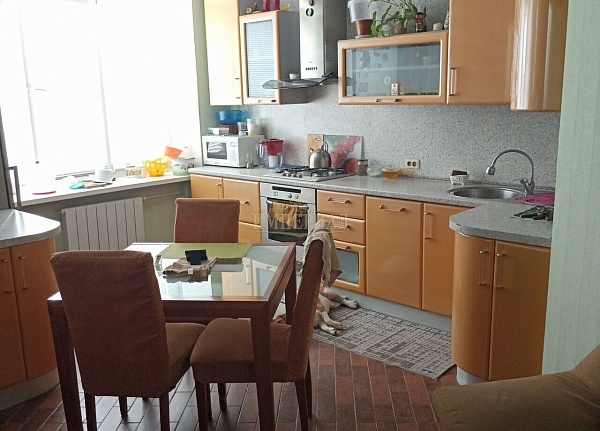 3-к квартира, 102 кв.м.